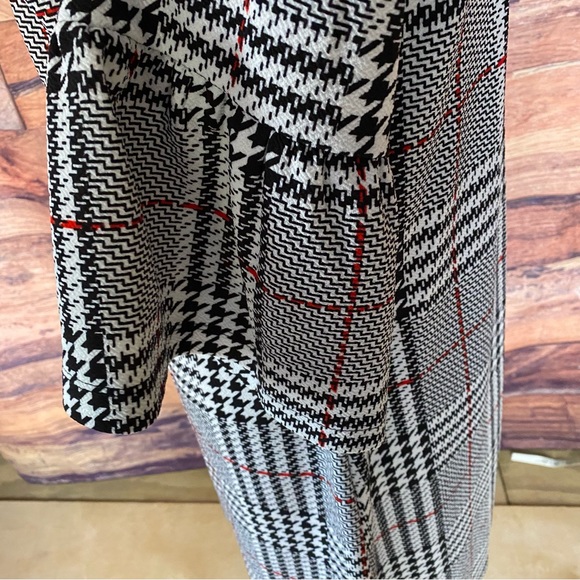 Violet b. Dress - Picture 5 of 11